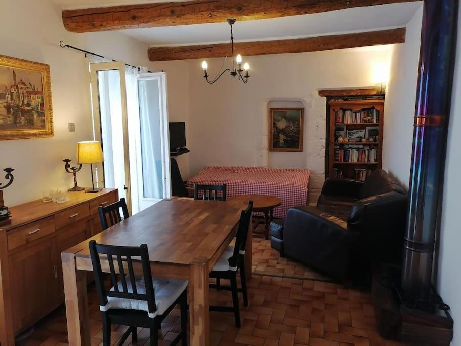 Maison De Village Dans Le Centre Du Vieux Quartier Marseillan  Luaran gambar