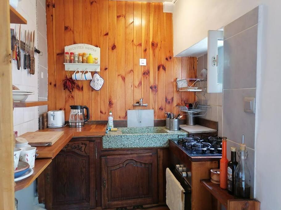 Maison De Village Dans Le Centre Du Vieux Quartier Marseillan  Luaran gambar